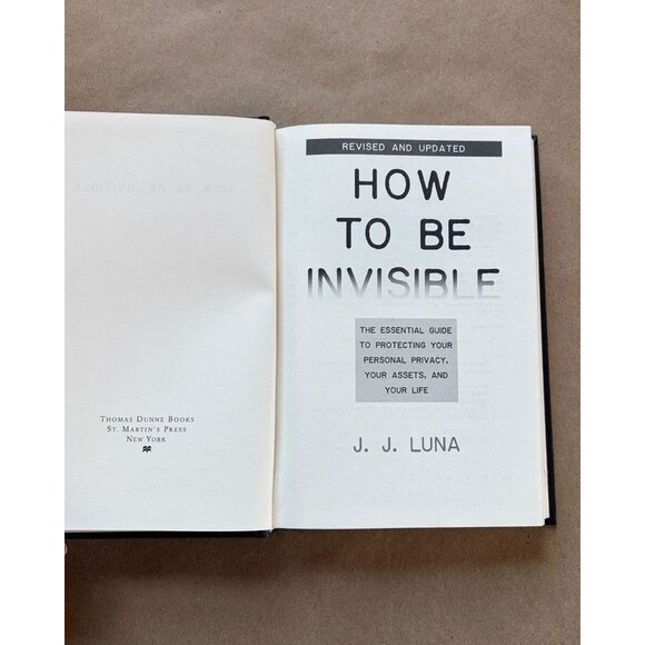 no brand Other - How to Be Invisible JJ Luna Revised Updated Privacy Protect Assets Hardcover